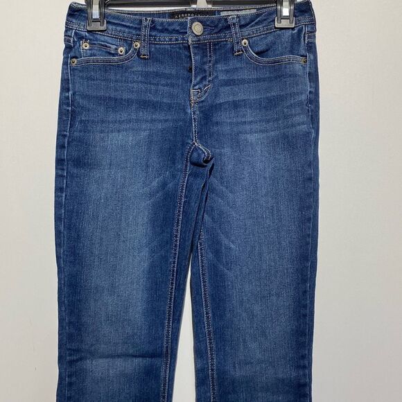 Aeropostale Women's Blue Denim Stretch Curvy Boot Jeans Medium Wash Size 00 Long - Picture 1 of 12
